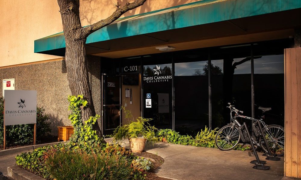 Davis Cannabis Collective – Dispensary and Delivery